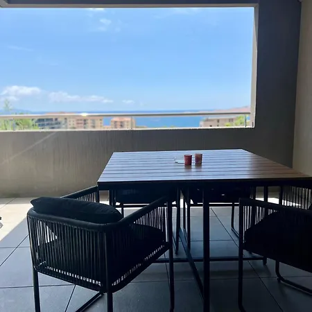 T2 Vue * Ajaccio